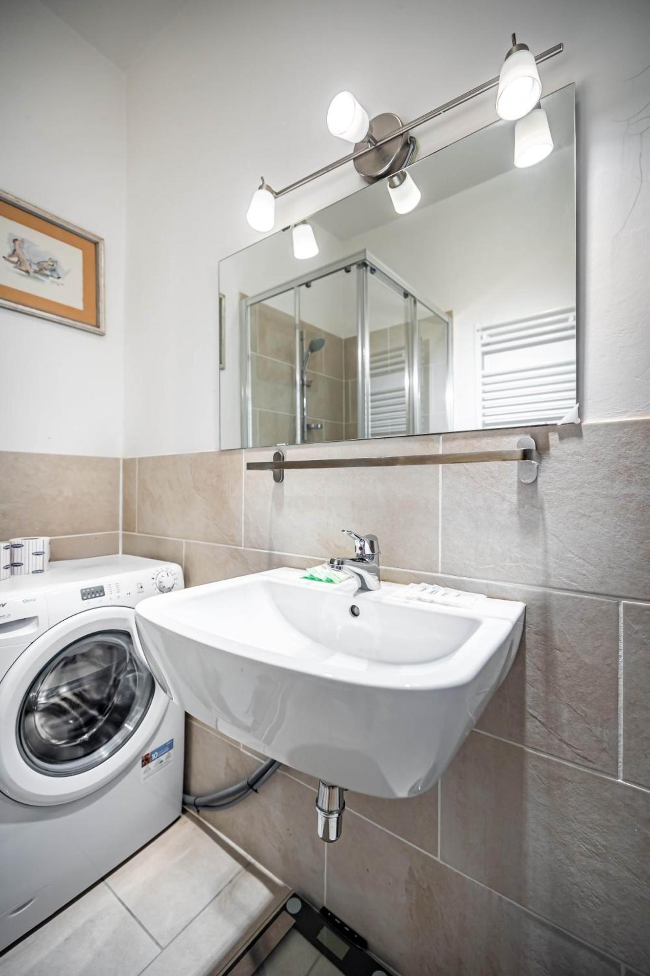 Ferienwohnung Yid Donatello Con Terrazzo Florenz Exterior foto